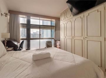 Apartamento · 200m² · 3 Quartos · 1 Vaga · Apartamento com 3 quartos à venda em República - SP