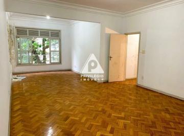 Apartamento · 135m² · 3 Quartos · 1 Vaga · Apartamento em rua requisitada de 3 quartos em Botafogo