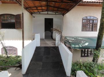 Casa · 200m² · 4 Quartos · 8 Vagas · Casa térrea com 4 quartos à venda em Vila Albertina - SP