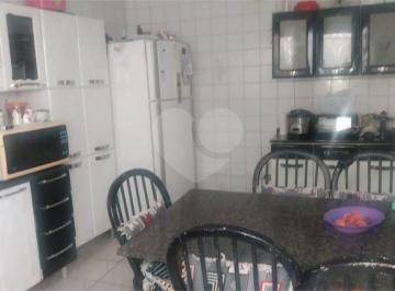 Casa · 101m² · 2 Quartos · 1 Vaga · Casa térrea com 2 quartos à venda em Vila regente feijó - SP