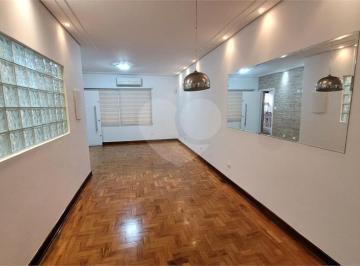 Casa · 182m² · 4 Quartos · 4 Vagas · Casa com 4 quartos à venda em São judas - SP