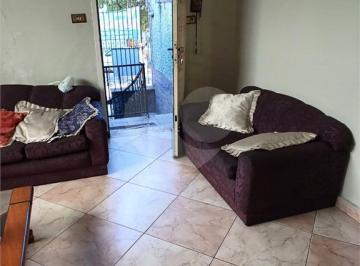 Casa · 230m² · 6 Quartos · Casa térrea com 6 quartos à venda em Vila gustavo - SP