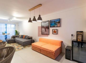 Casa · 184m² · 3 Quartos · 2 Vagas · Casa com 3 suítes, 2 vagas e com 184m² - Brooklin