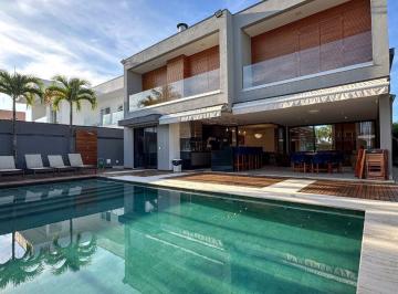 Casa · 450m² · 6 Quartos · 4 Vagas · Casa nova frente praça à venda Jardim Acapulco na praia de Pernambuco em Guarujá