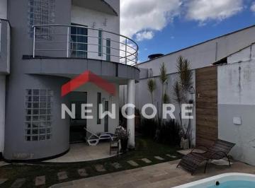 Casa · 190m² · 4 Quartos · 3 Vagas · Casa em Rua Topázio - Sapucaia II - Contagem/MG