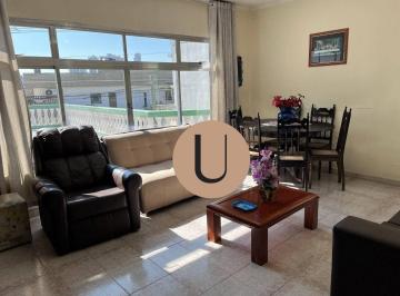efbad2d8972c9682aecf7c49f34a3cd5e1e45cf9 · Casa ampla, 195m2 de área construída, 340m2 de terreno, com 5 vagas de garagem – salão para comércio