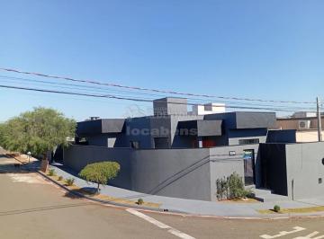 Casa · 278m² · 3 Quartos · 2 Vagas · Casa Padrão em São José do Rio Preto