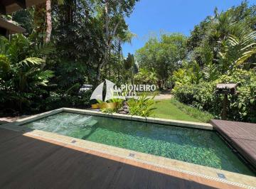 Casa · 194m² · 4 Quartos · 3 Vagas · Casa de condomínio disponível para venda em Camburi!