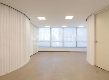 Comercial · 196m² · 2 Vagas · Sala Comercial á Venda no Jardins com 196m², 2 vagas.