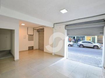 a87b48bac26c57fc49db37804fbdc8eb5f2fae50 · Prédio no Centro de Niterói Comercial