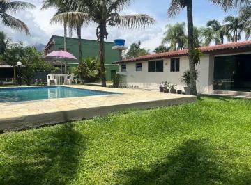 Foto 01 · Excelente casa à venda na Maranduba, estudo troca com casa na região central de Ubatuba