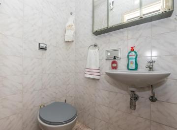 IMG_20260618_044312_000.jpeg · Atraente casa para venda em Pompeia com 4 quartos, 150m² - remaxfront#B6165