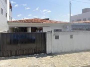 Casa · 80m² · 3 Quartos · 2 Vagas · Casa em Mangabeira 2, ótima localização!!!