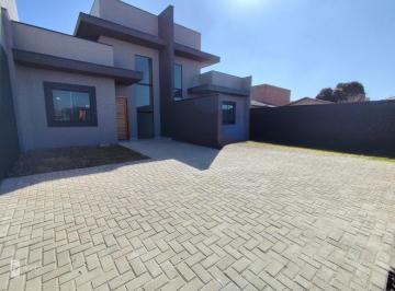 Casa · 56m² · 3 Quartos · 2 Vagas · Casa em condomínio no Sitio Cercado, com 03 quartos.