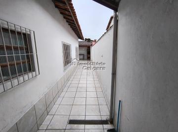 202507021315597606.jpeg · Casa com 02 dormitórios á venda no Caiçara, á 400 metros da praia!!!