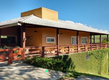 
                                14_1647_1751295567343.jpg
                             · 
                    
                        Casa Ampla e Aconchegante à Venda no Condomínio Fazend
