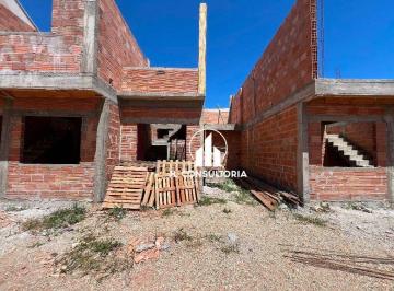 f7c0f5b49d657c7345715aeda73057054dac703f · Sobrado à venda, 56 m² por R$ 398.000,00 - Sítio Cercado - Curitiba/PR