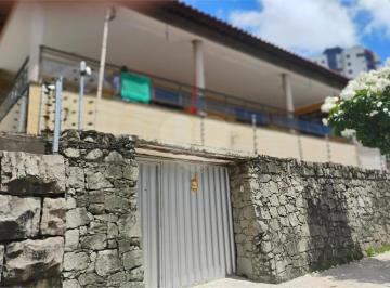 Casa · 188m² · 7 Quartos · 4 Vagas · Casa com 7 quartos à venda em Fátima - CE