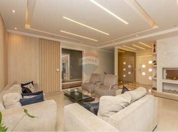 Casa · 433m² · 4 Quartos · 3 Vagas · "Seu Refúgio de Luxo no Coração de Jandira"
