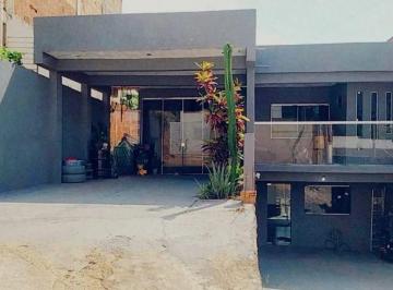 Casa de 2 quartos, Águas Claras · ARNIQUEIRAS 2 QUARTOS MODERNO ÁREA GOURMET CONDOMÍNIO RA DE REGULARIZAÇÃO