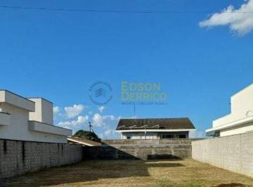 Casa · 420m² · Terreno em Condomínio à Venda, Residencial Village Splendore - Pindamonhangaba