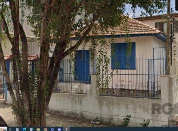 Casa · 140m² · 5 Quartos · 2 Vagas · BAIXOU! Casa à Venda Bairro Glória próxima ao BOURBON SHOPPING Teresópolis.