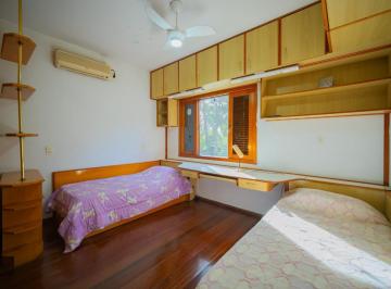 IMG_20260616_105436_000.jpeg · Aconchegante casa para venda em Granja Viana com 4 quartos, sendo 3 suítes, 465m² - remaxterra#WS6BG