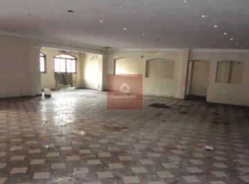 Comercial · 600m² · 40 Vagas · Galpão comercial para locação