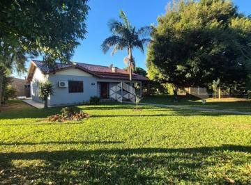 Casa · 1012m² · 3 Quartos · 3 Vagas · Casa de 3 dormitórios no condomínio Gouffe II, Águas Claras, Viamão/RS.