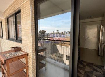 Apartamento · 63m² · 1 Quarto · Apartamento com terraço, 63m² no bairro Portão, com 1 quarto , 1 banheiro