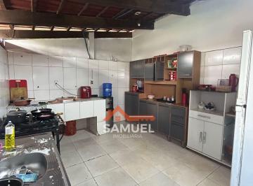 Casa de 4 quartos, Taguatinga · 04 Quartos (01 Suíte) EQNM 34/36 Lote Comercial Esquina próximo JK Shopping  