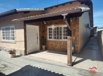 Casa · 360m² · 3 Quartos · 2 Vagas · Linda Casa à Venda em Maricá, 3 Quartos – Parque da Cidade por R$ 700.00