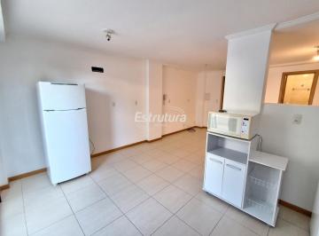 Apartamento · 39m² · 1 Quarto · 1 Vaga · Studio com garagem próximo à UFSM para alugar