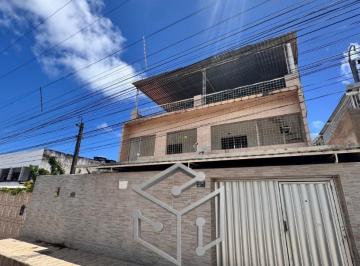 Casa · 200m² · 5 Quartos · 2 Vagas · Casa à venda com 05 quartos em Rio Doce, Olinda - Pe