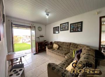 Casa · 102m² · 3 Quartos · 2 Vagas · Casa Próximo do Mar em Tramandaí