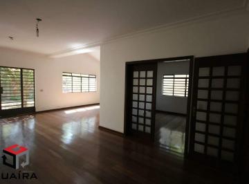 Casa · 308m² · 3 Quartos · 4 Vagas · Sobtrado Residencial 3 Suites em Campo Belo com 308m²