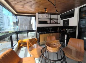 Apartamento · 251m² · 4 Quartos · 2 Vagas · Apartamento 4 Quartos e 2 varandas à venda no Edf Dom Louis de Bourbon na Ponta Verde