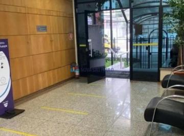 Comercial · 45m² · 1 Vaga · Conjunto Comercial com 45 m², 1 Copa, 2 Lavabos e 1 Vaga