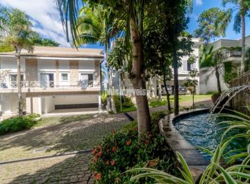 Casa · 420m² · 4 Quartos · 7 Vagas · PRÓXIMO AO COLÉGIO SANTO AMÉRICO 420,0M²AC, 580M²AT, 4 SUÍTES, 7 VAGAS.