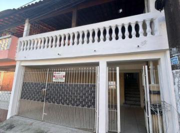 Casa · 200m² · 3 Quartos · 2 Vagas · Linda casa a venda em Pestana, Osasco - 3 quartos e 2 garagens cobertas!
