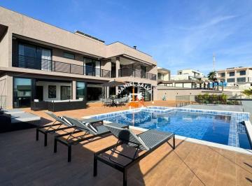 c01e175b8ff1659f962a76a710af49180b61d46e · Casa com 4 dormitórios (4 Suítes) à venda, 600 m² por R$ 7.777.000 - Condomínio Fechado Piracaia - P