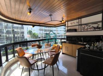 Apartamento · 251m² · 4 Quartos · 2 Vagas · Apartamento com 4 Quartos com 251m² na primeira quadra da Praia de Ponta Verde - Maceió Algoas