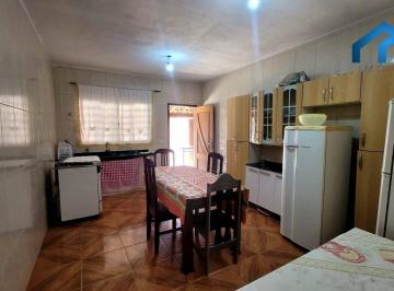 5fb7dc72f85d00d45a13c8f97fff9f0304b30ab1 · Chácara Espaçosa em Salto/SP com 4 Dormitórios e Muito Verde!