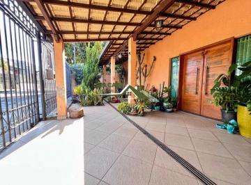 Casa · 272m² · 3 Quartos · 3 Vagas · Casa à Venda no Santa Amélia
