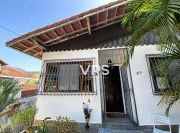 99d9ce94599c07e1454452adfdd8a2ae466b6b83 · Casa à venda, 180 m² por R$ 1.100.000,00 - Carlos Guinle - Teresópolis/RJ