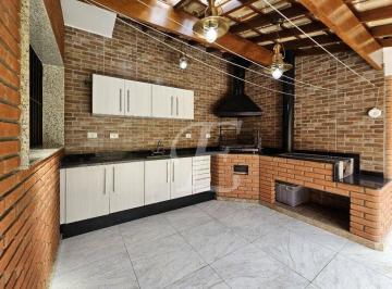 57f85db9c3c19a2c0f59a5ebddae88455cdc96af · Sobrado à venda | 258m² | 3 suítes | 5 vagas | Vila Guilherme - São Paulo/SP