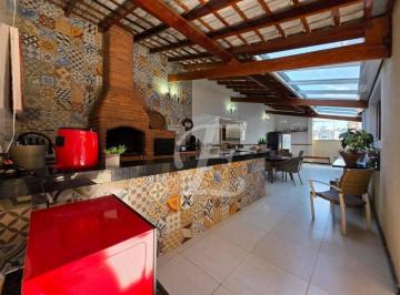 44ce6f435e8f4d7281cfa211254be62767153748 · Sobrado à venda | 330m² | 5 dormitórios | 3 suítes | 3 vagas | Tremembé - São Paulo/SP