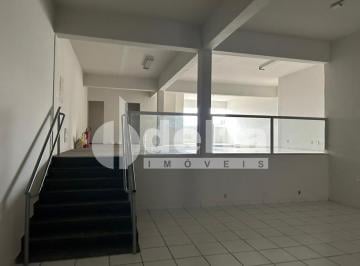 NULL · Loja disponível para locação no bairro Nossa Senhora Aparecida em Uberlândia-MG.