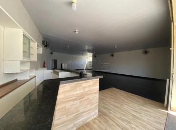 Comercial · 200m² · Galpão disponível para locação e venda no bairro Saraiva em Uberlândia-MG