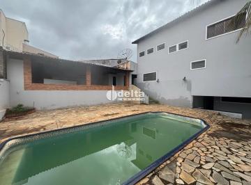 Photo 1 · Casa com 04 quartos sendo 01 suíte disponível para locação e venda no bairro Jar